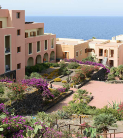Suvaki Resort
